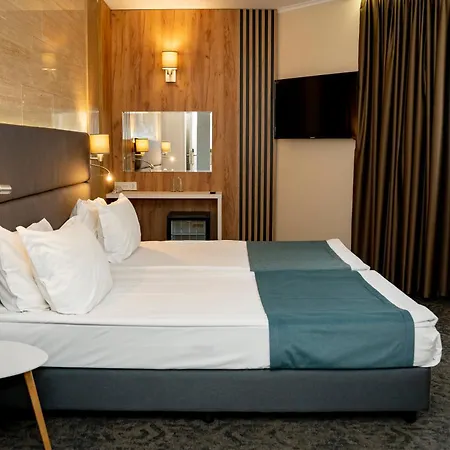 Aqua Hotel